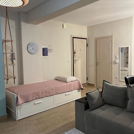 Vicky'S Studio Piraeus Exterior photo